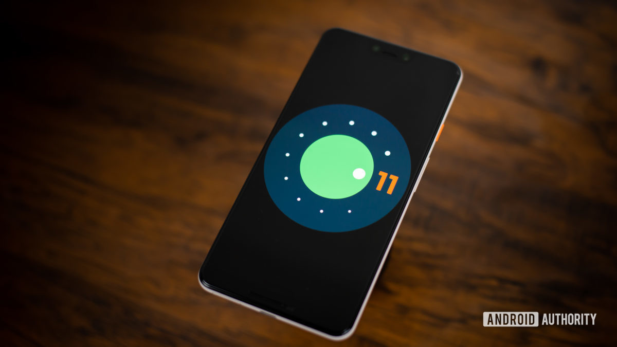Android 11 logo stock photo 2