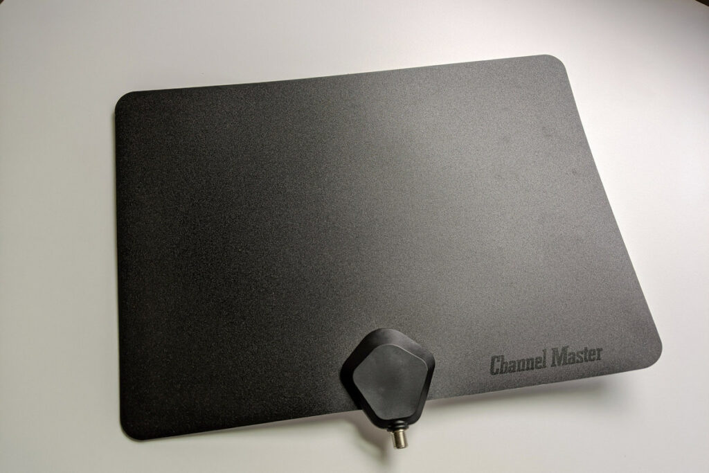 Channel Master Flatenna 35 review: A great indoor antenna at an even better price