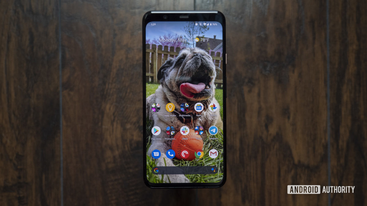 google pixel 4 xl home screen melvin the pug cute