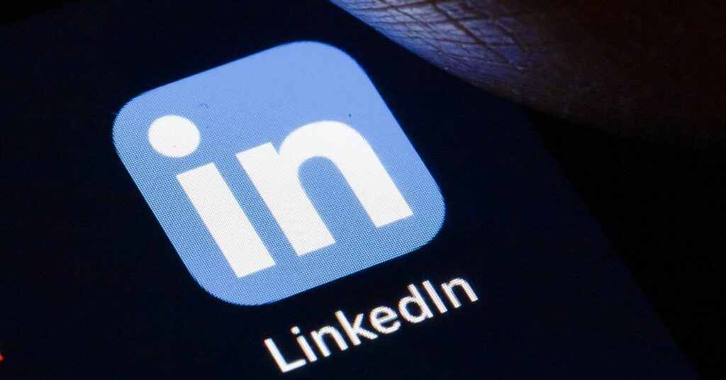 LinkedIn says it will stop repeatedly copying iOS clipboard