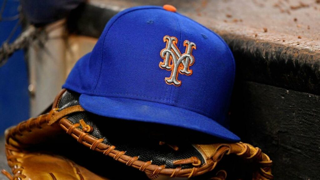 Mets postpone games vs. Marlins, Yankees after a player and staff member reportedly test positive for COVID-19