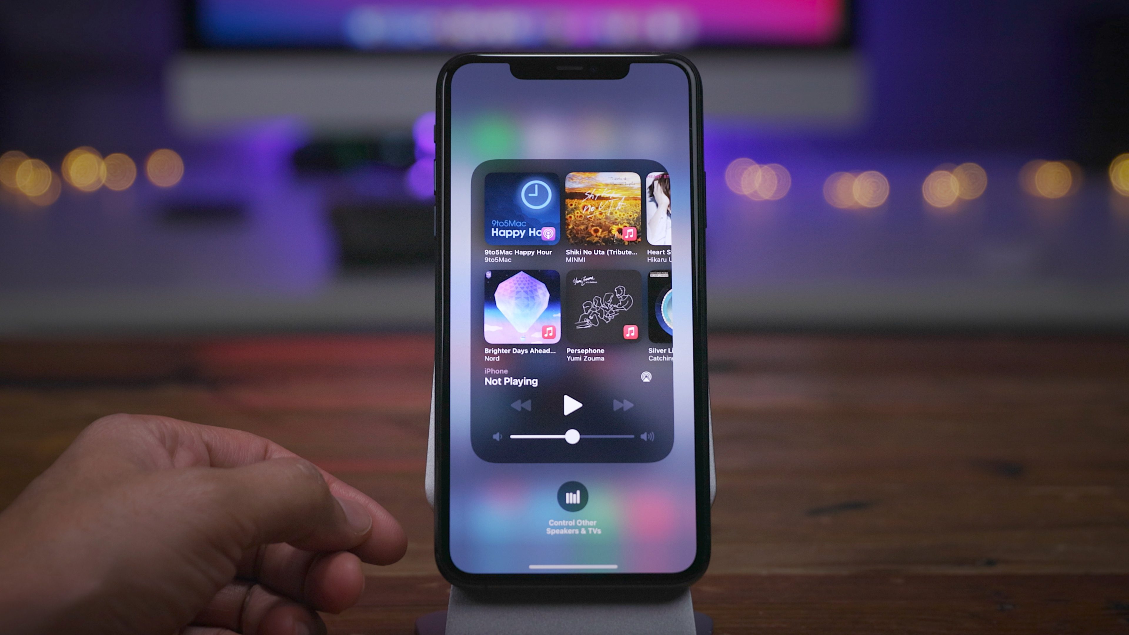Practice: iOS 14.2 Beta 1 Changes and Features [Video]