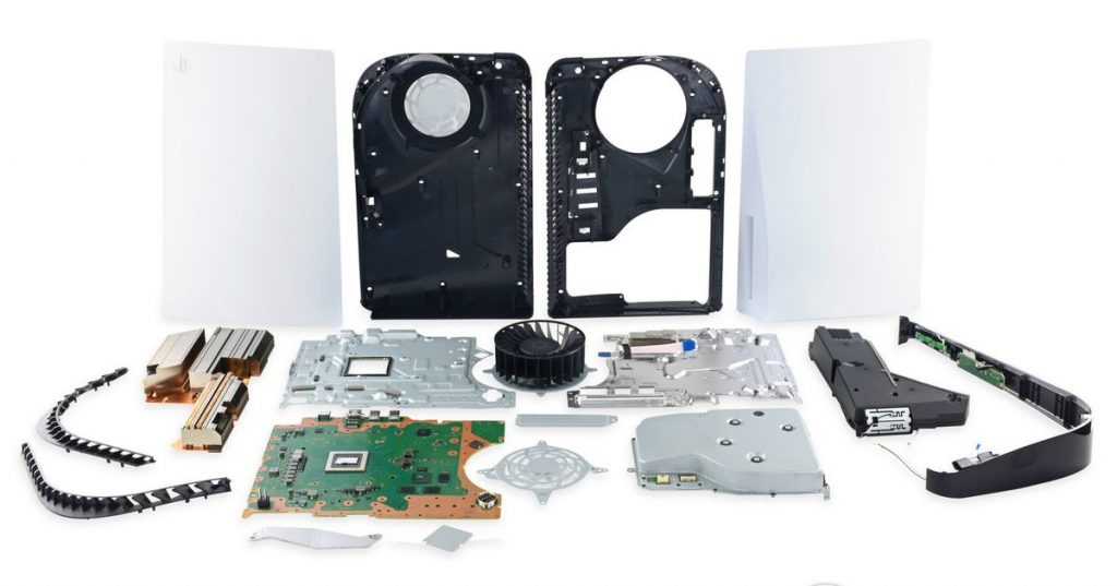 Get a glimpse of the inside of PlayStation 5 with a new disassembly of iFixit