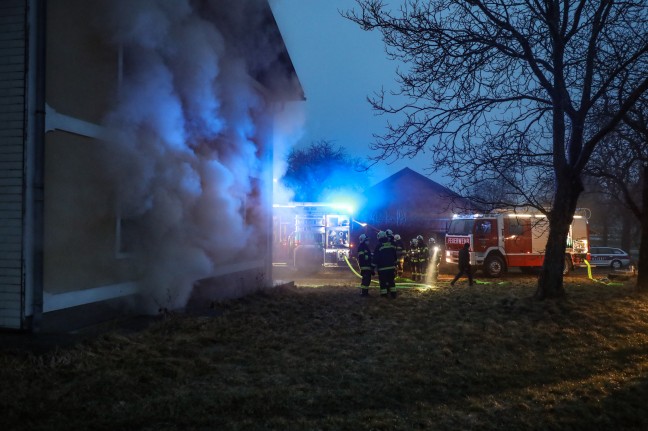 Basement fire at Sattledt ensures fire department is deployed