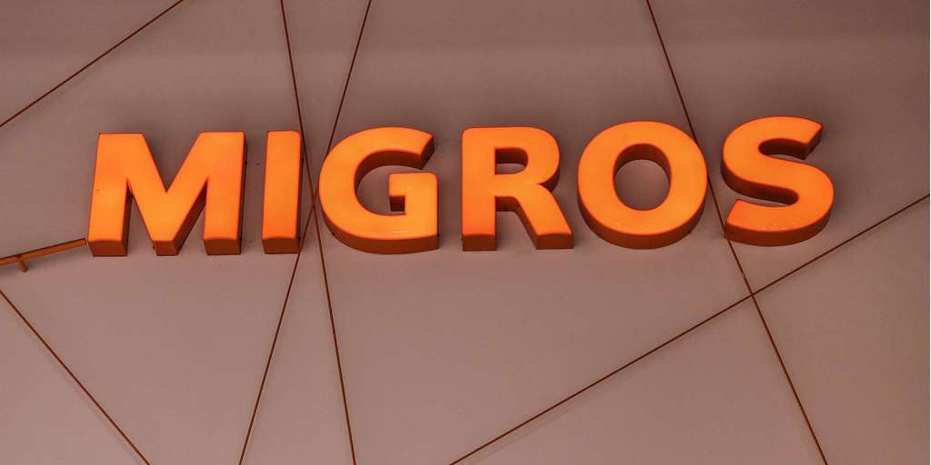 Spanner places cameras in the changing rooms of Migros employees