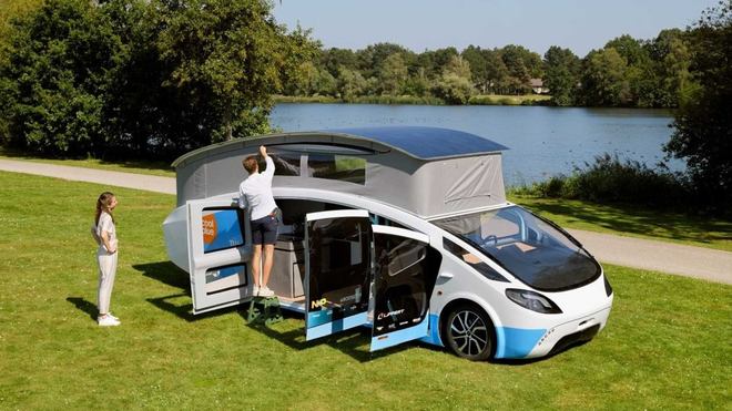 Admire the world's first solar powered motorhome - 3