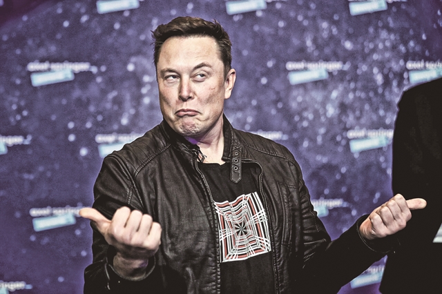 Elon Musk - Leaving Tesla to become ... an influencer?  - The enigmatic tweet