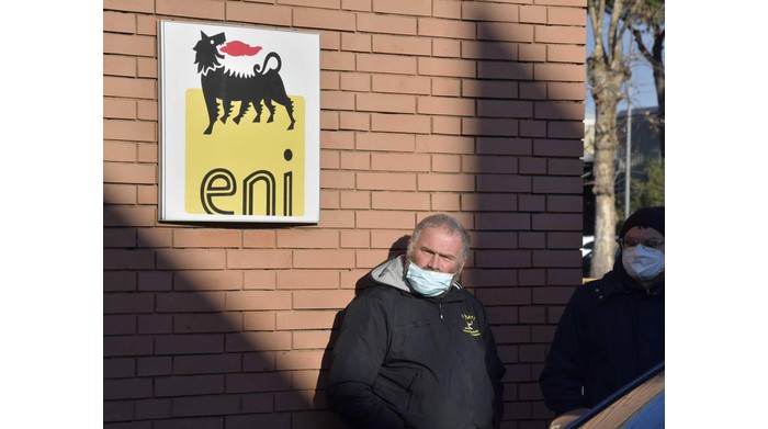 "Eni, in Rome they unload the barrel. The Ministry fulfills its commitments" - Chronicle