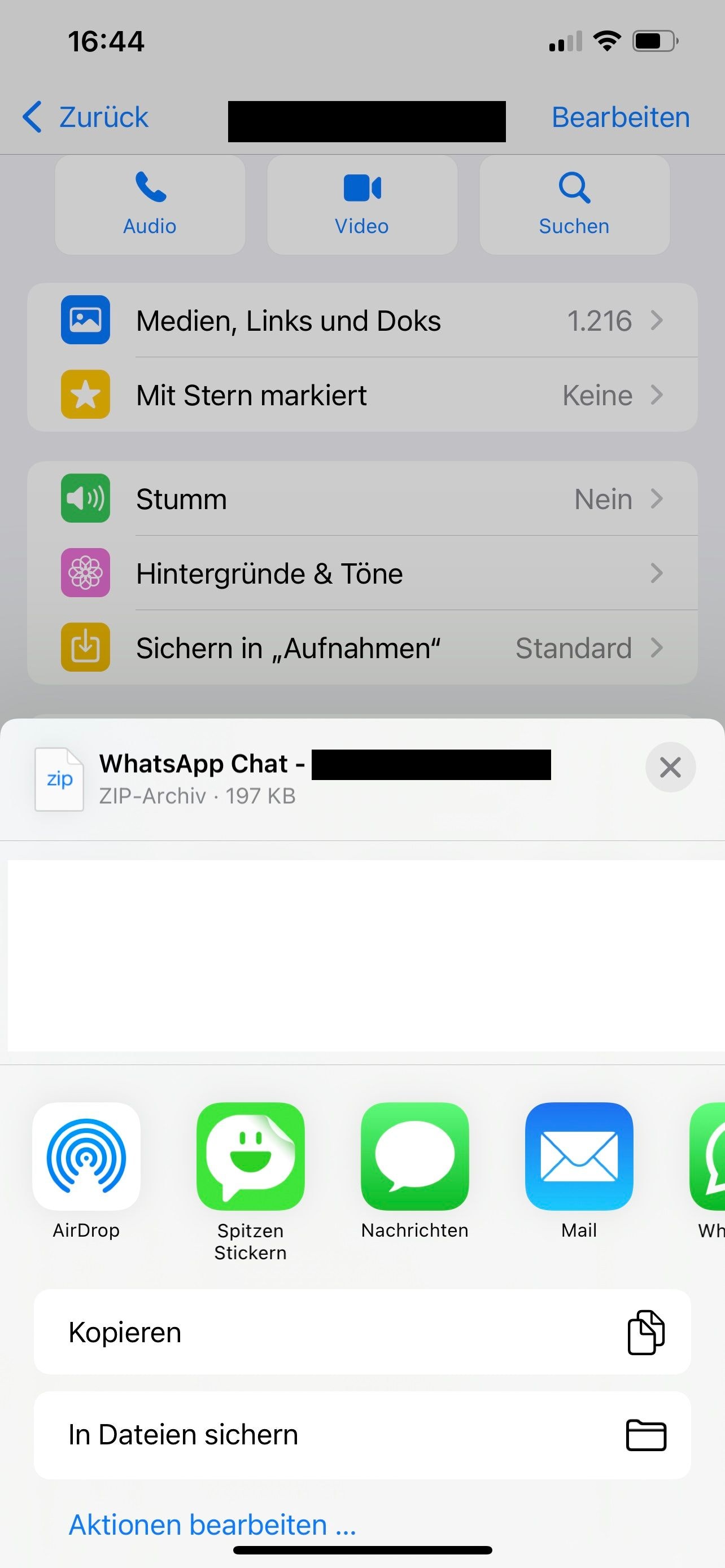 Chat can be sent or streamed using different apps.  (Source: t-online)