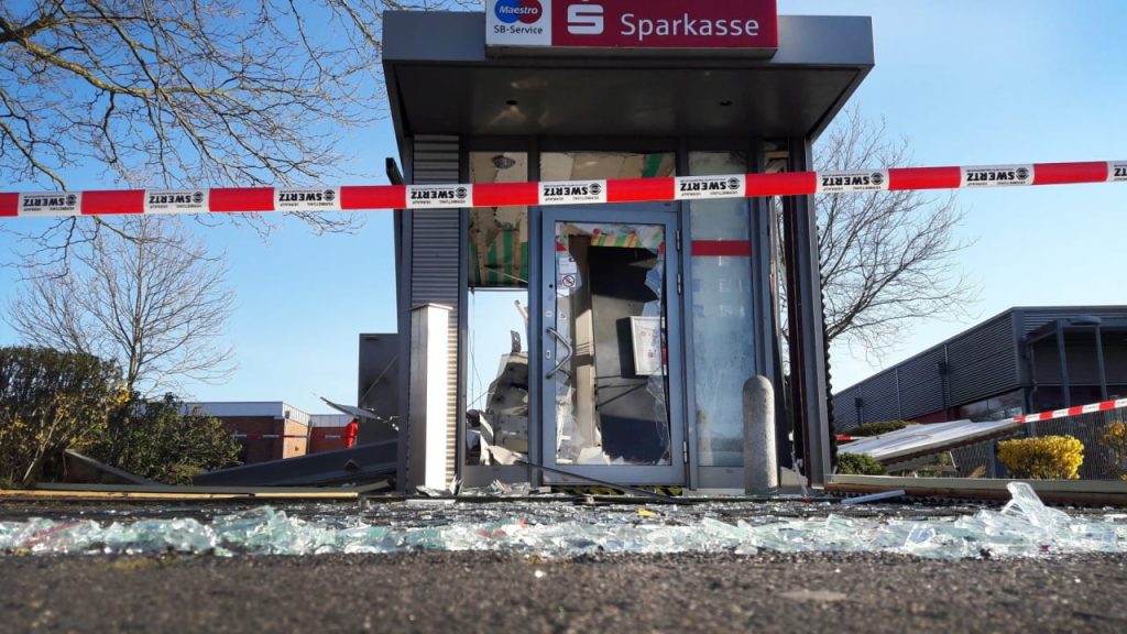 ATM explosions in NRW: Police are now using cell phone videos Regional