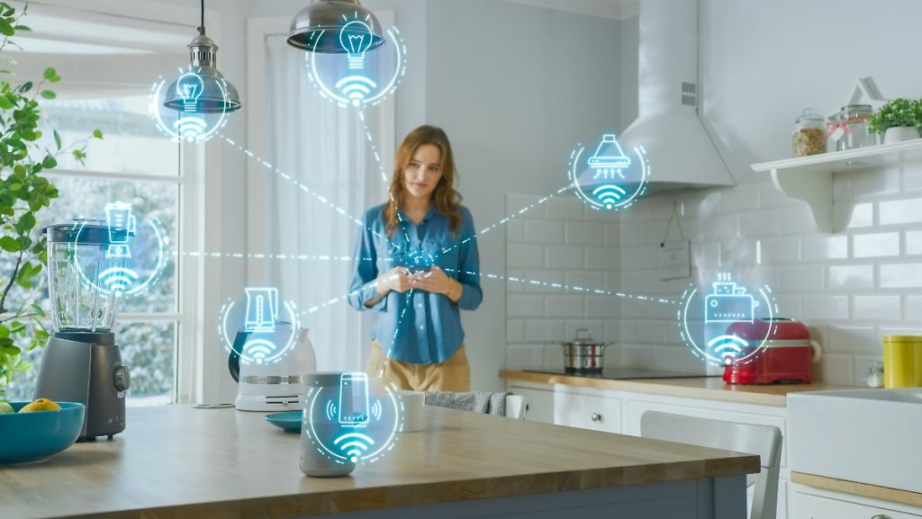 Electricity, water and gas: save energy with the smart home