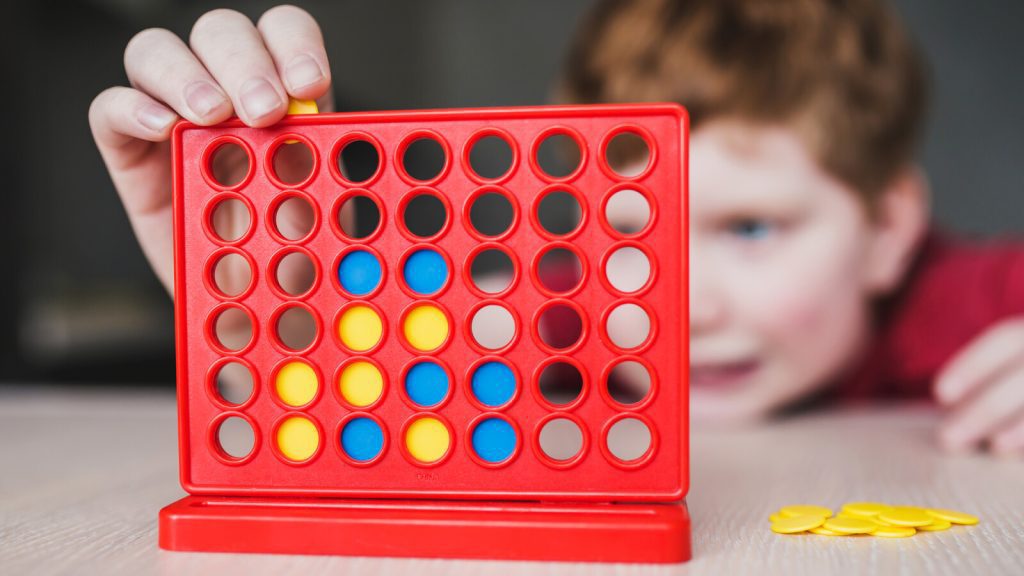 WhatsApp Hobby: How to Play "Connect Four" on Messenger