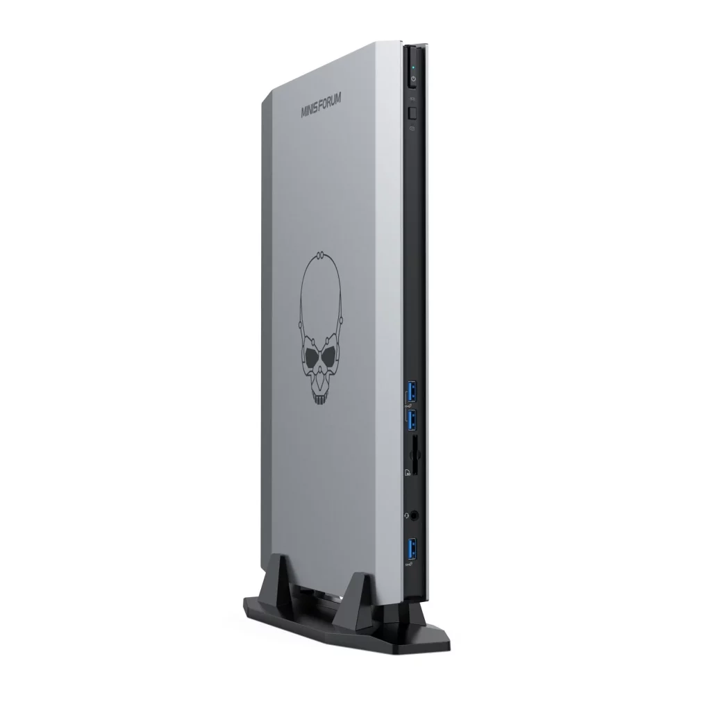 Minisforum NUCXi7 Desktop PC in Test: Ultra-Slim Gaming PC with GeForce RTX 3070 and Core i7-11800H