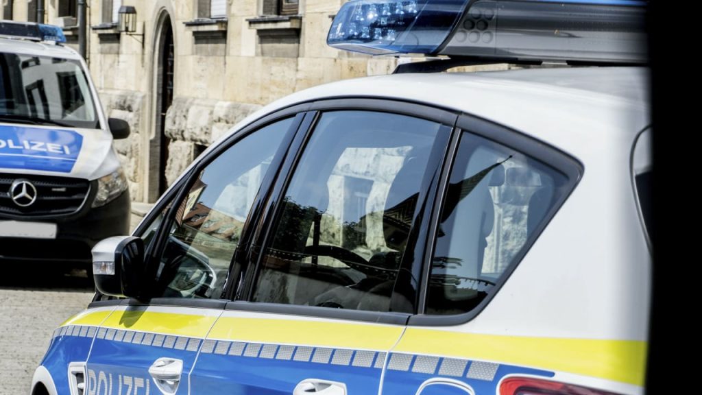 His mobile phone bothered him: a Bielefeld police officer injured a colleague on patrol |  Regional