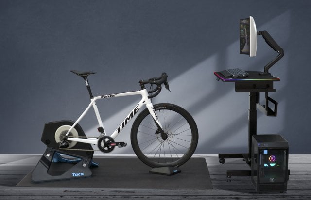 Thermaltake offers cyclists a compact gaming table