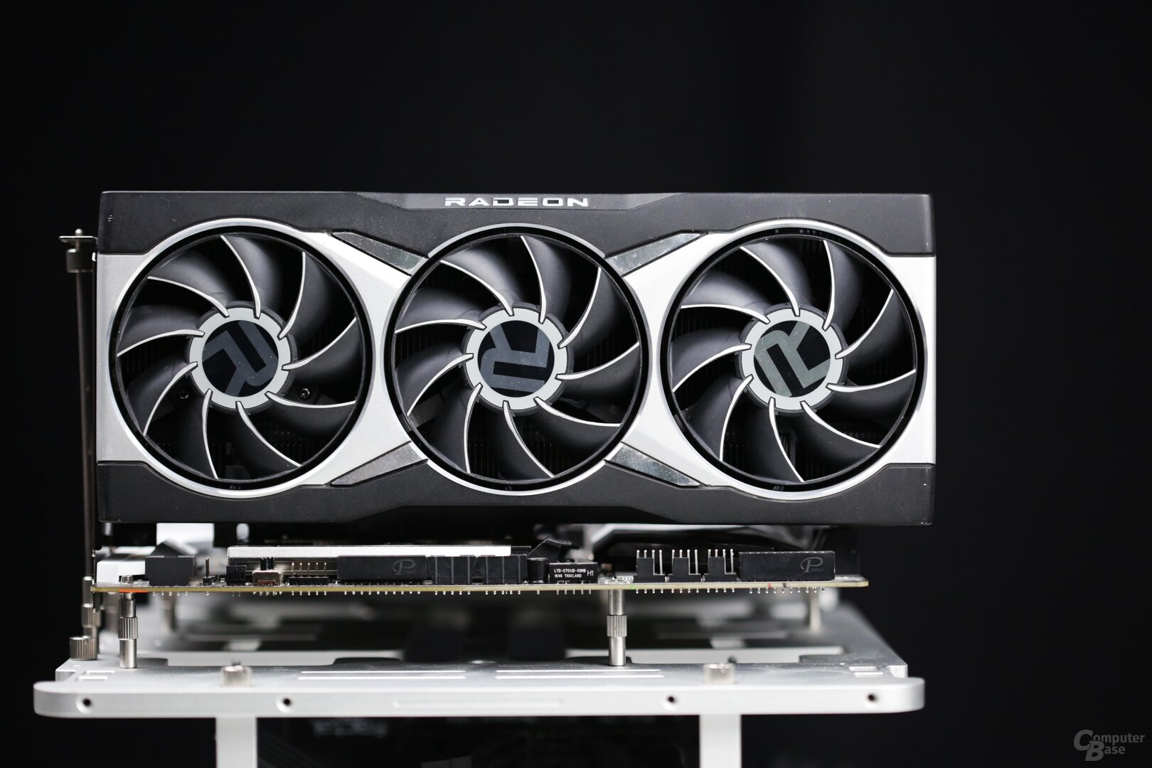 The AMD Radeon RX 6800 in the reference design