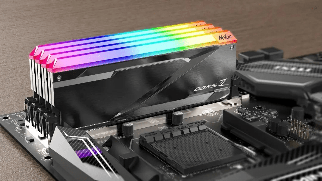 Netac Z-RGB DDR5-8000 CL38-48-48-128